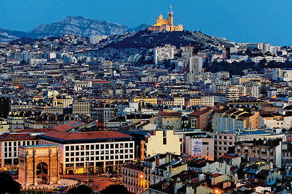 marseille la nuit